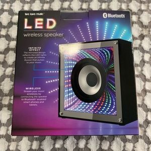 LED wireless speaker